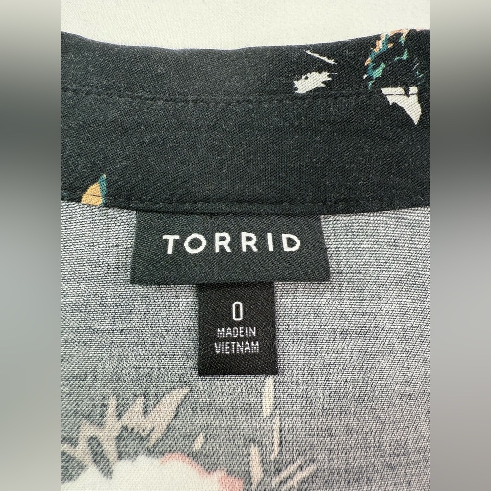 Torrid Mini Challis Shirt Dress Black Floral 3/4 Sleeves Size Large - Picture 5 of 8